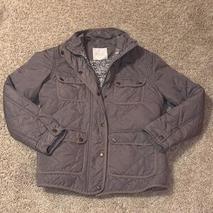 Altar’d State Women’s Lightweight Quilted Gray Coat with Fleece Interior Small